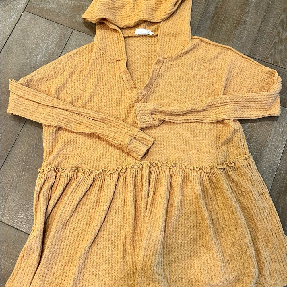 Peach Love California Tan Hooded Top - Picture 2 of 4